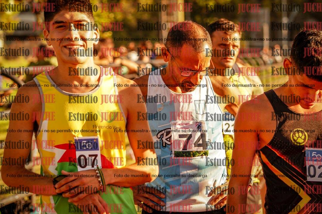Fotos de los 3000 m llanos de varones