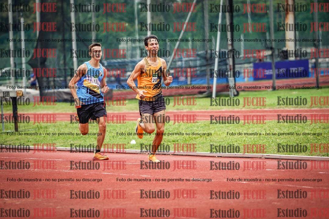Fotos de los 800 m de varones