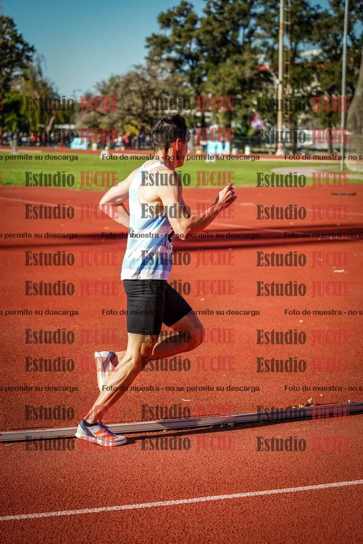 Fotos de los 3000 m llanos de varones