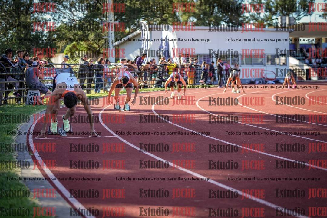 Fotos de los 400 m llanos de varones