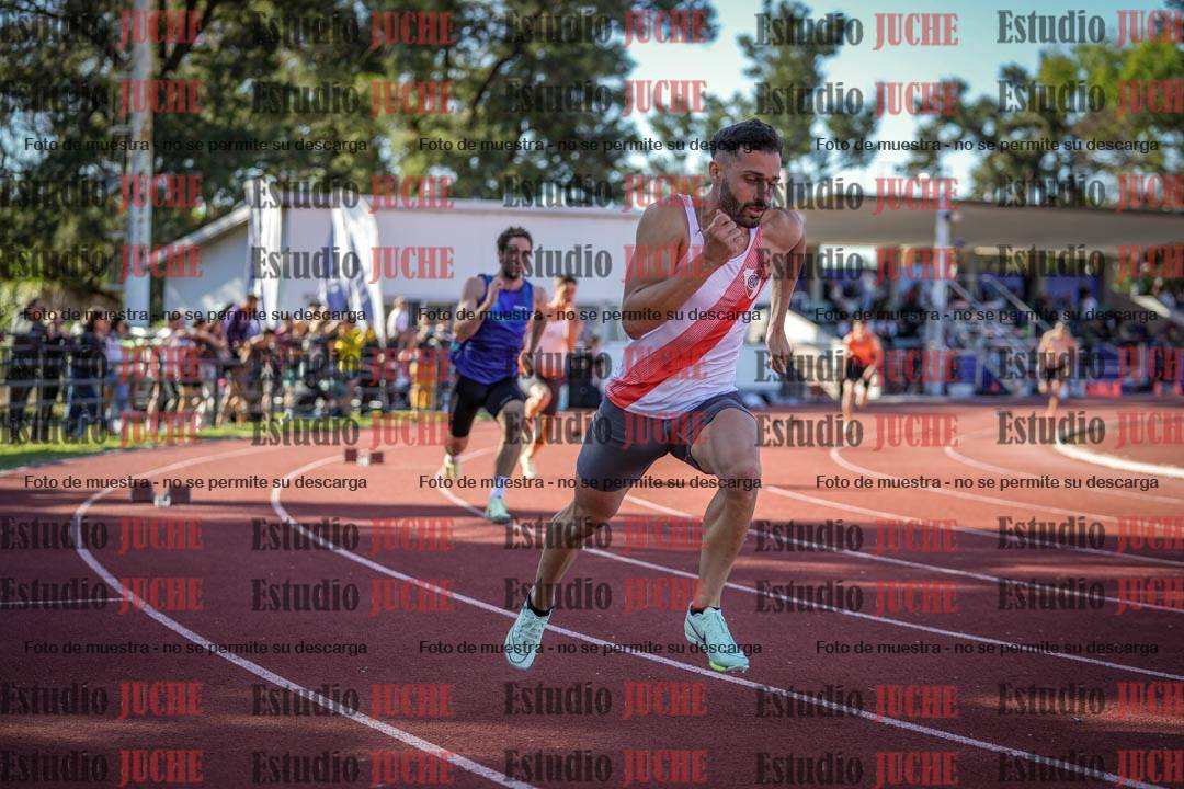 Fotos de los 400 m llanos de varones