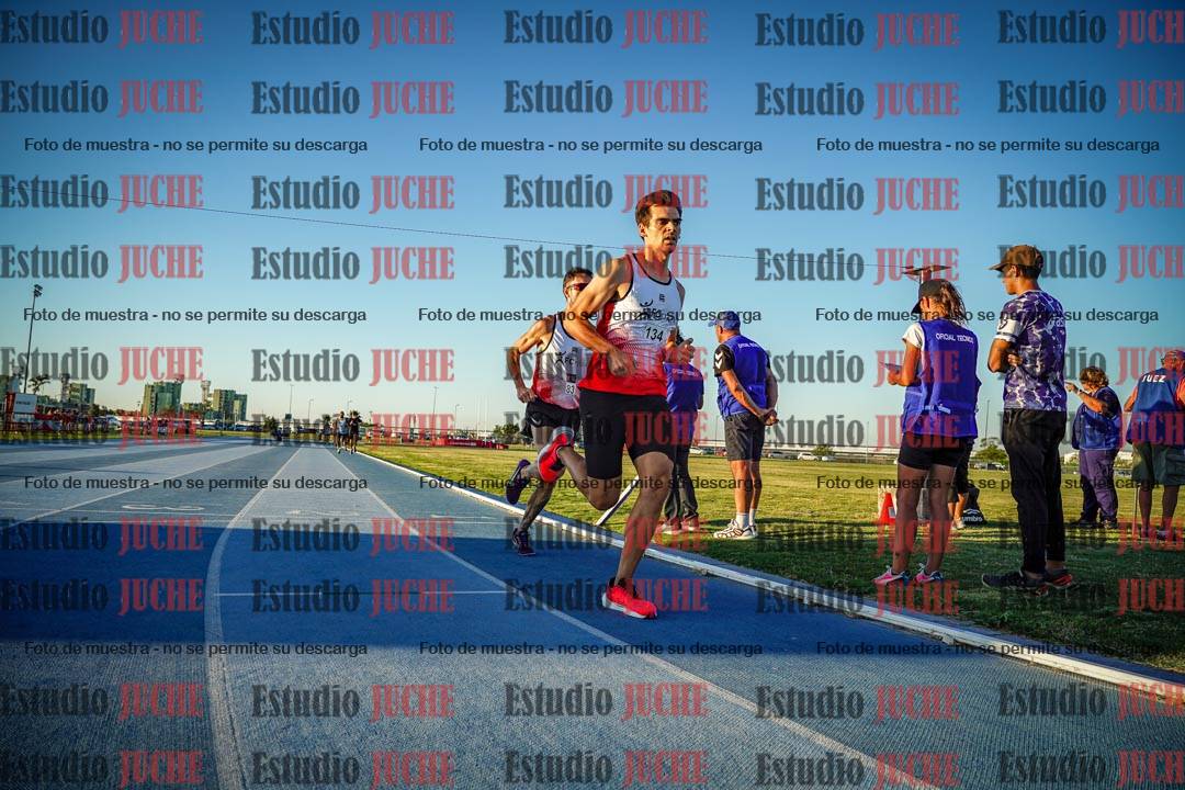 Fotos de los 1500 m llanos de varones