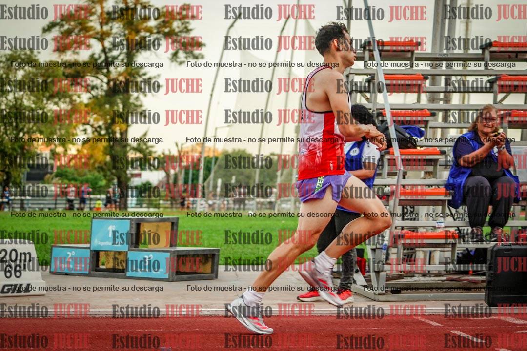 Fotos de los 1500 m llanos de varones