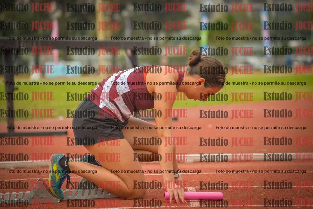 Fotos de las postas 4x400 m llanos de mujeres