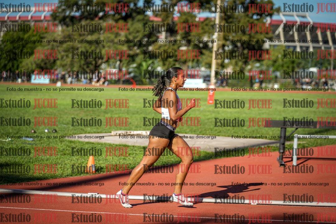 Fotos de los 1500 m llanos de mujeres