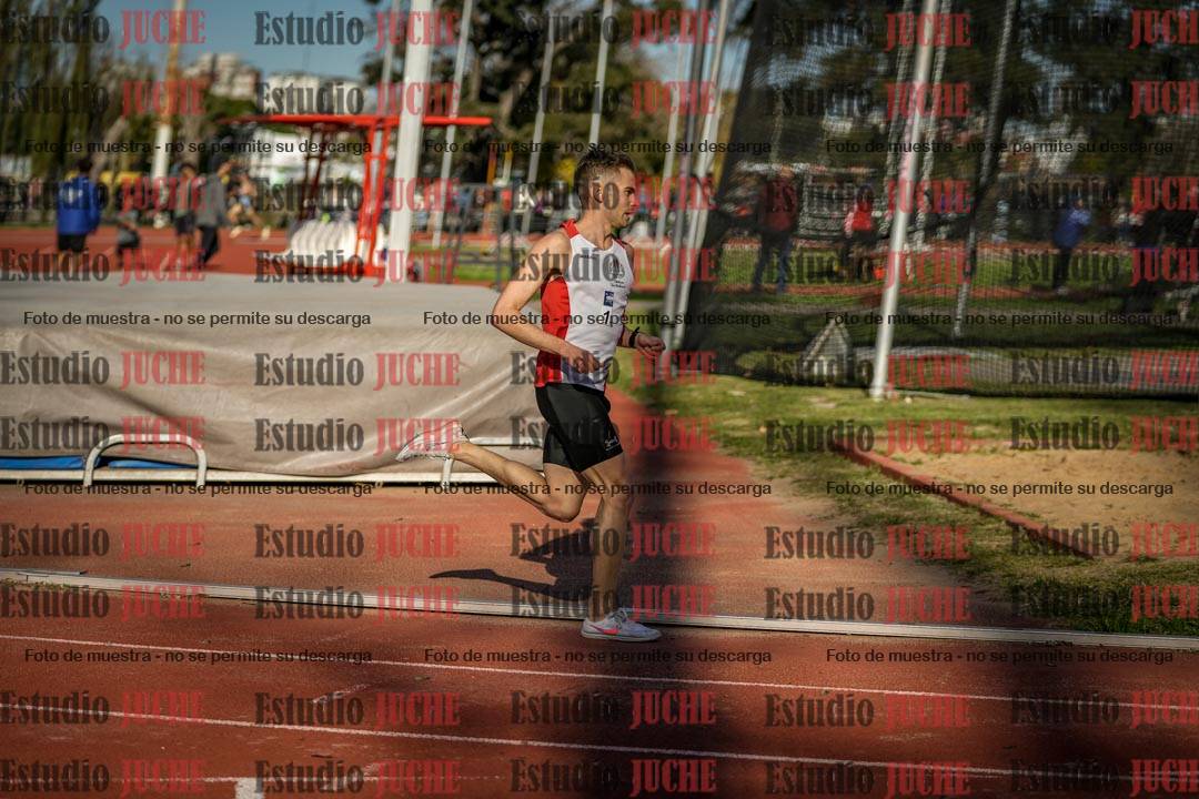 Fotos de los 3000 m llanos de varones