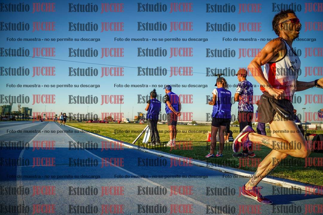 Fotos de los 1500 m llanos de varones