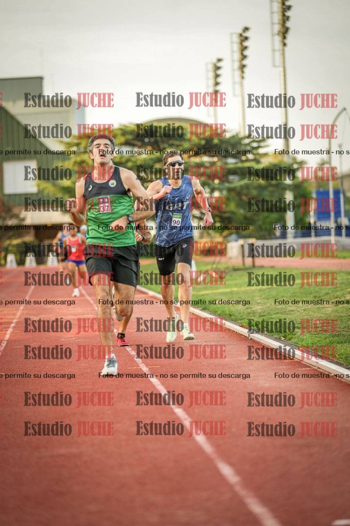 Fotos de los 3000 m llanos de varones