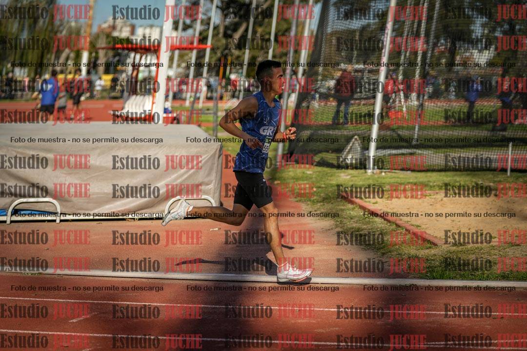 Fotos de los 3000 m llanos de varones