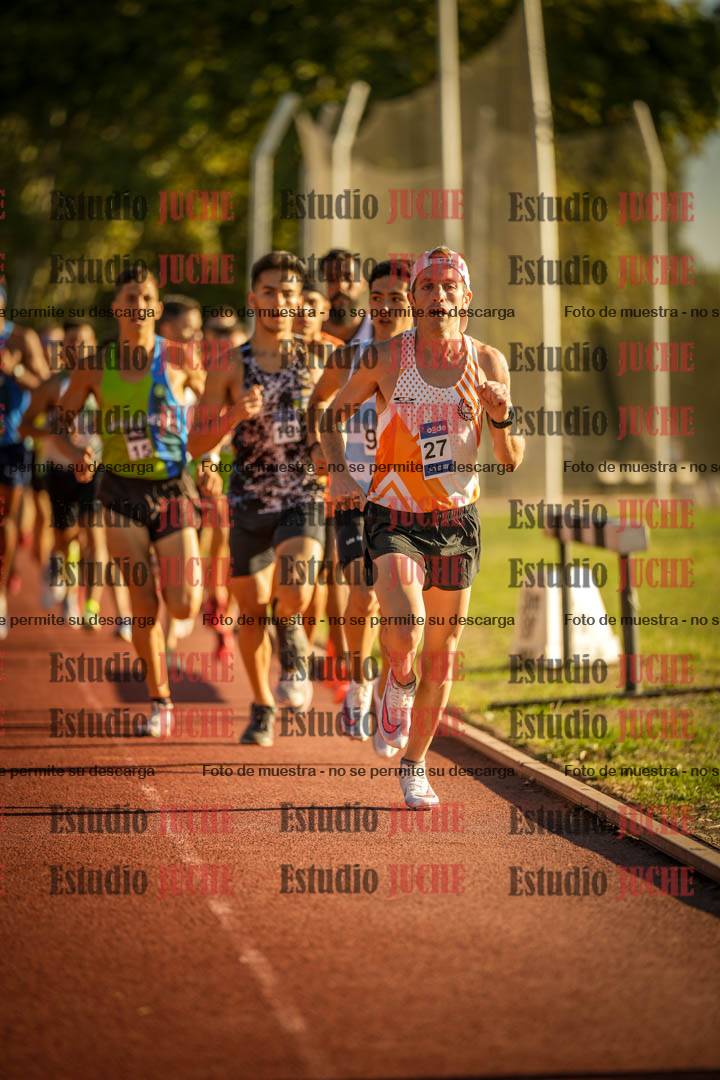 Fotos de los 3000 m llanos de varones