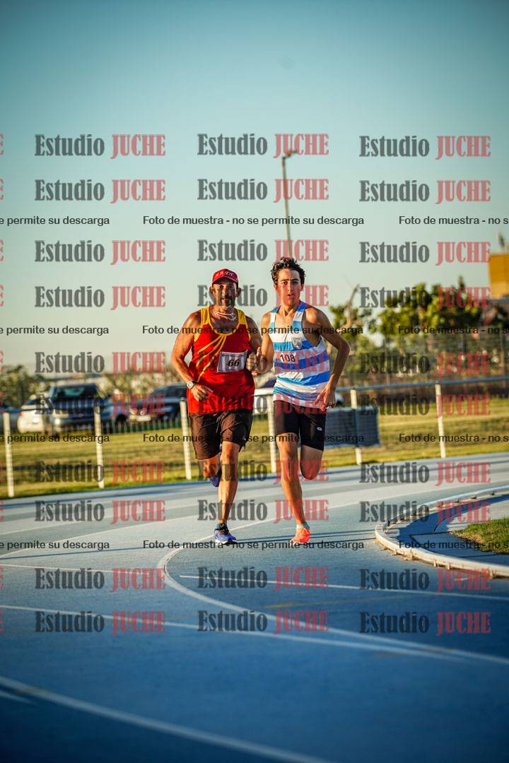 Fotos de los 1500 m llanos de varones