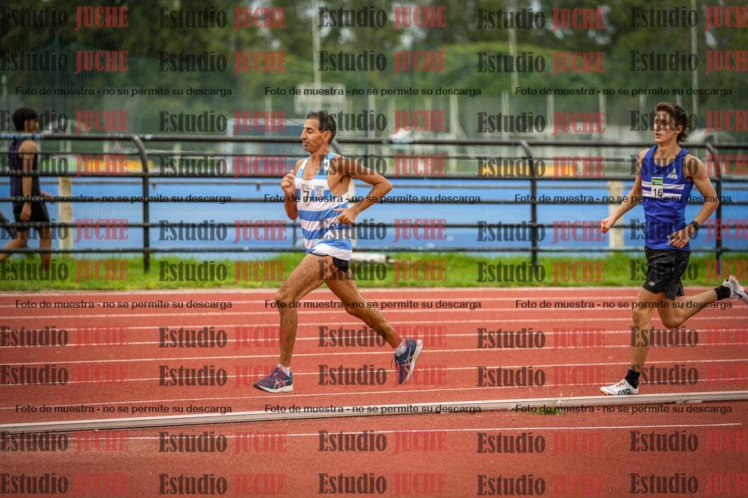 Fotos de los 3000 m llanos de varones