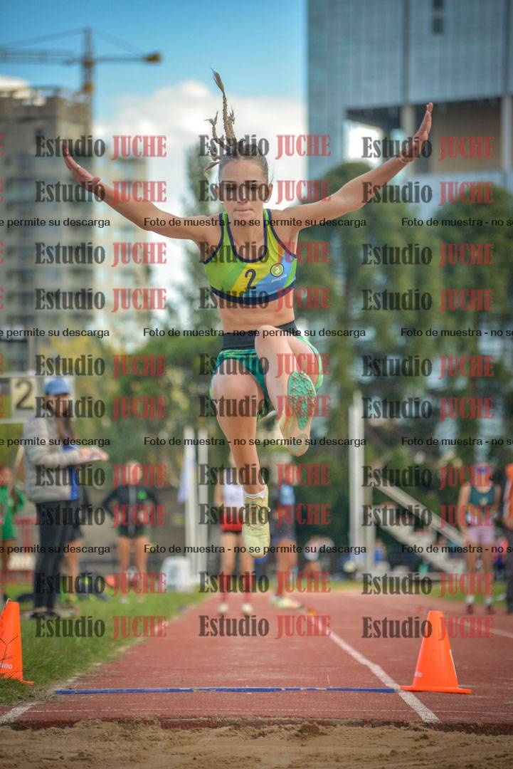 Fotos del salto en largo - mujeres U16