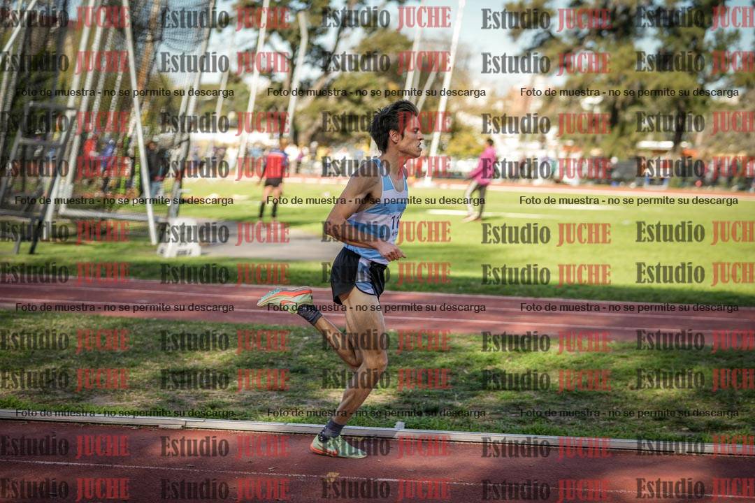Fotos de los 3000 m llanos de varones