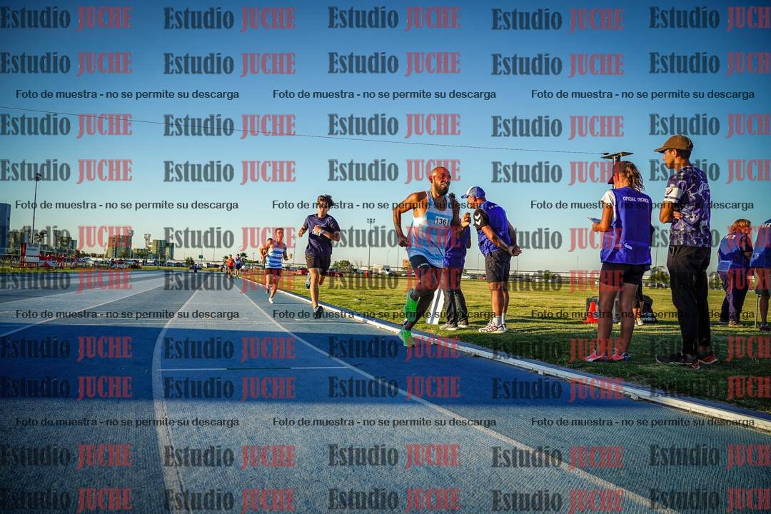 Fotos de los 1500 m llanos de varones