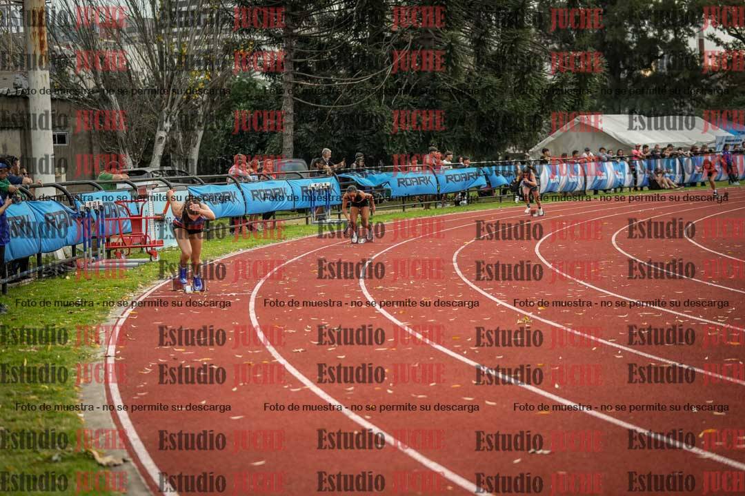Fotos de las postas 4x400 m llanos de mujeres