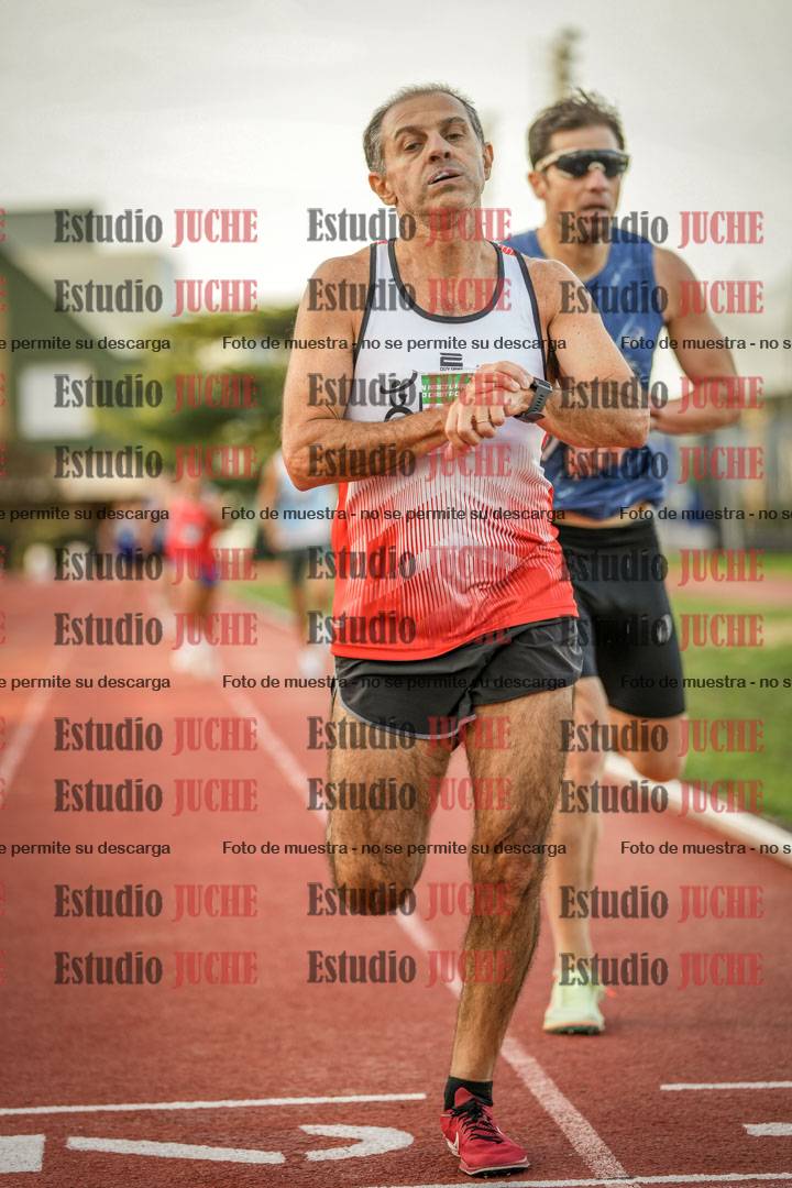 Fotos de los 3000 m llanos de varones