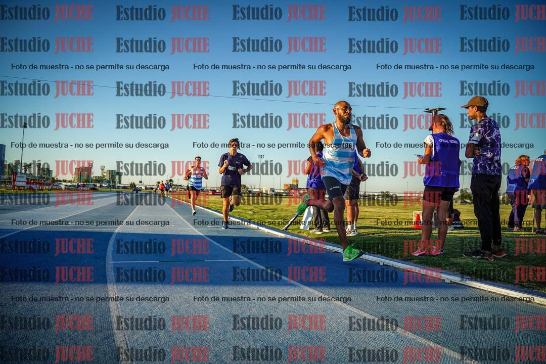 Fotos de los 1500 m llanos de varones