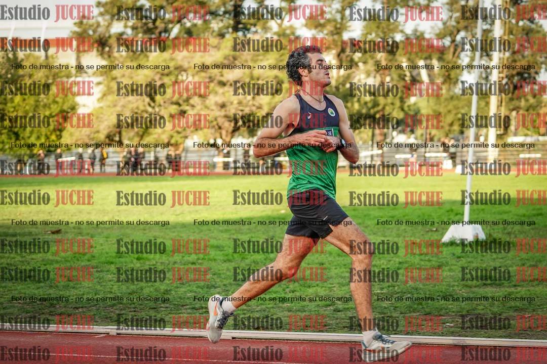 Fotos de los 3000 m llanos de varones