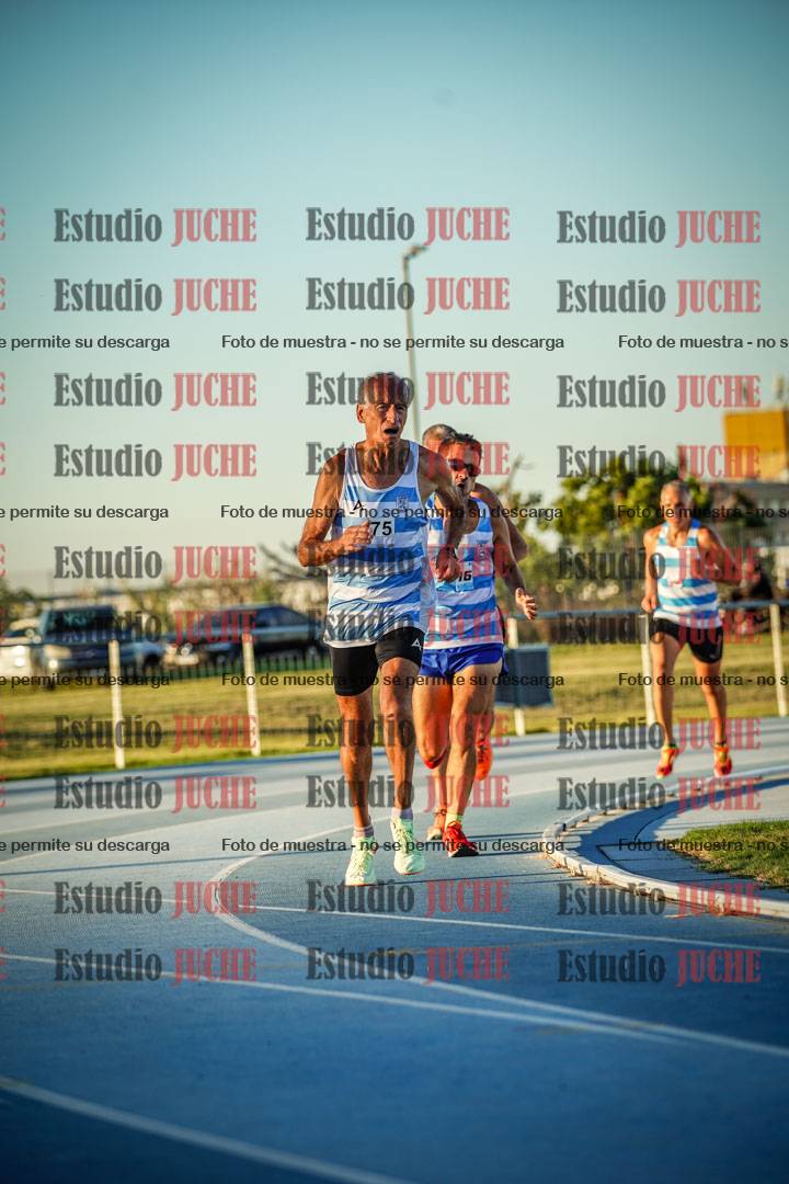 Fotos de los 1500 m llanos de varones
