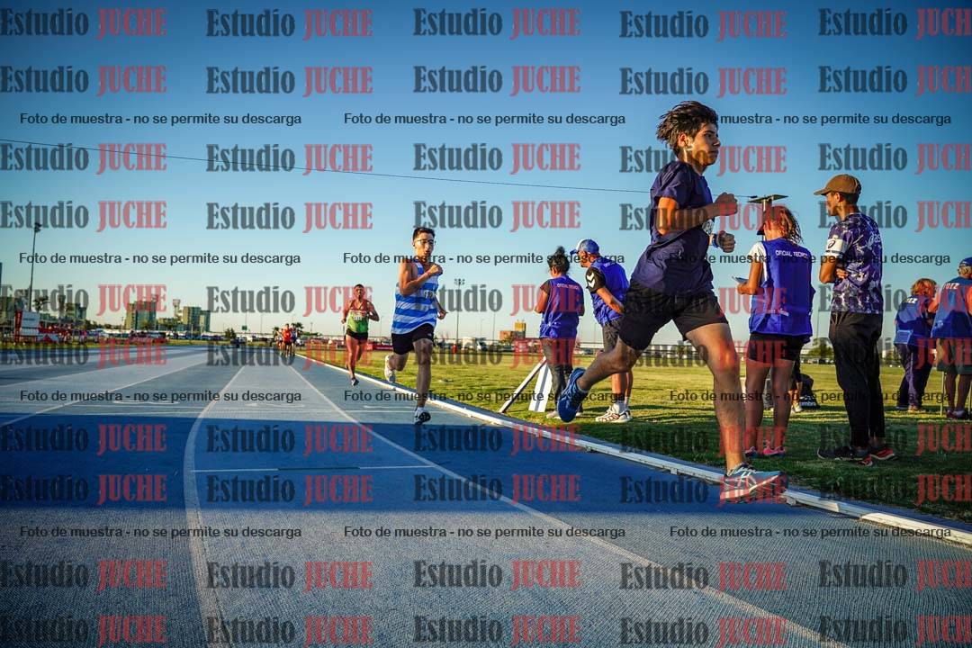 Fotos de los 1500 m llanos de varones