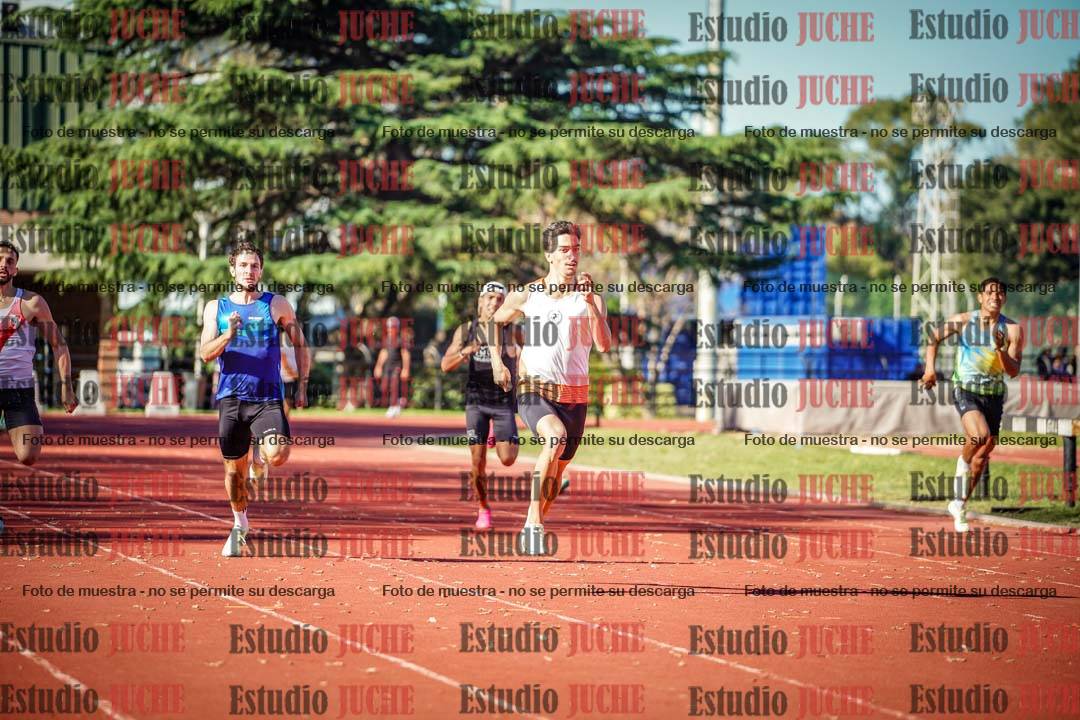 Fotos de los 400 m llanos de varones