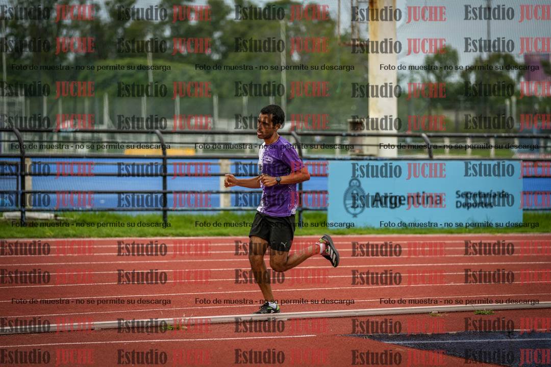 Fotos de los 3000 m llanos de varones