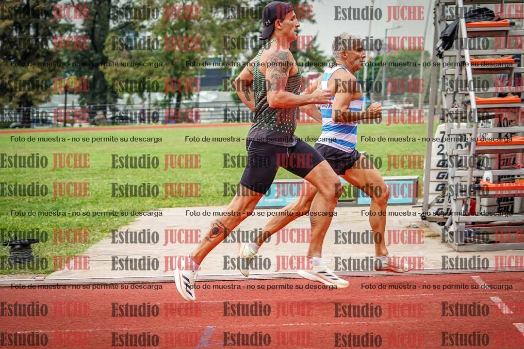 Fotos de los 800 m de varones