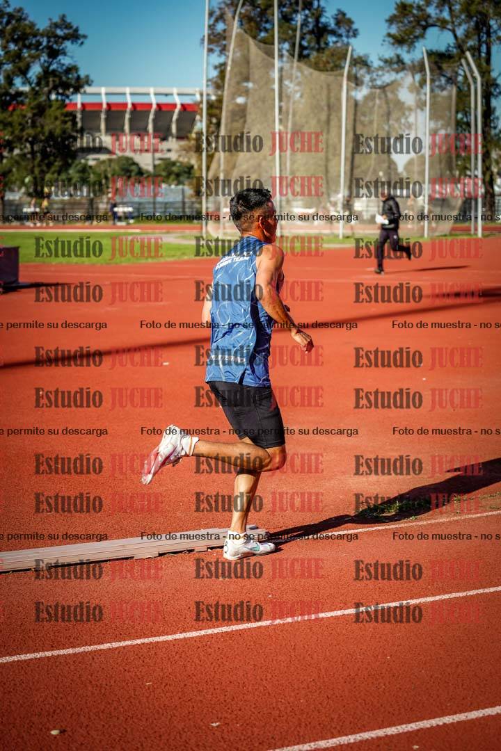 Fotos de los 3000 m llanos de varones