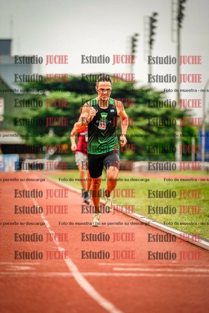 Fotos de los 800 m de varones