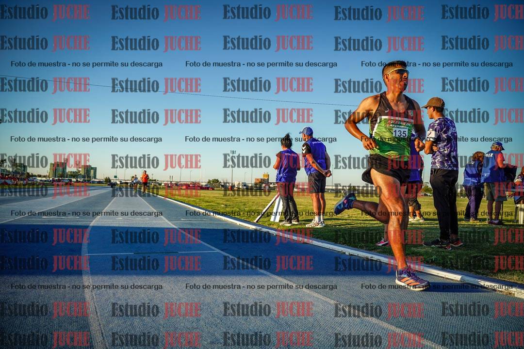 Fotos de los 1500 m llanos de varones