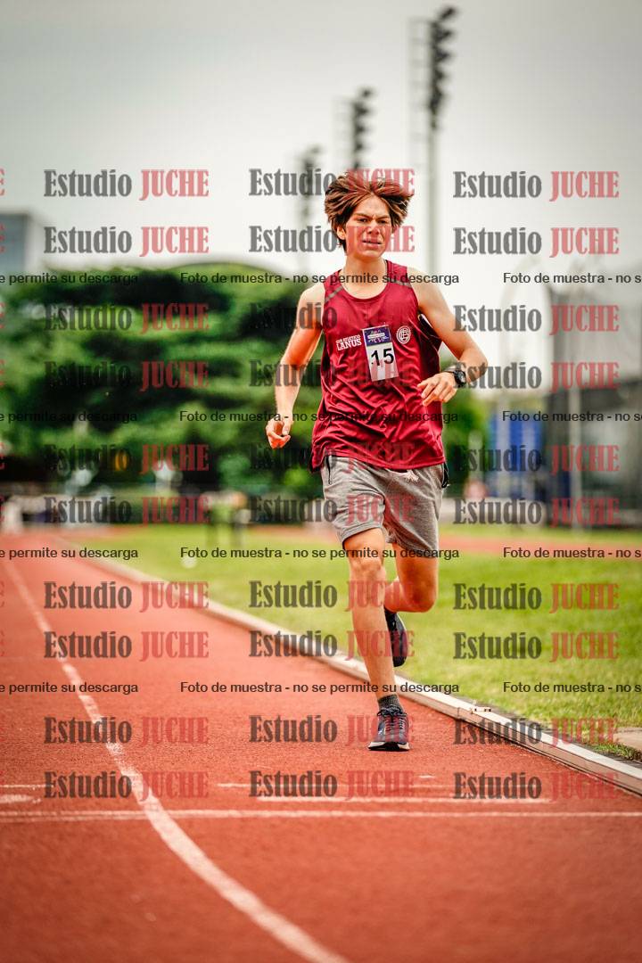 Fotos de los 800 m de varones