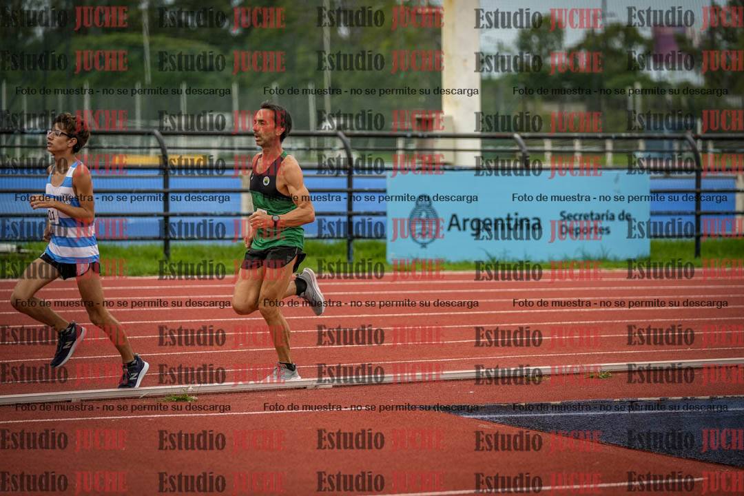Fotos de los 3000 m llanos de varones