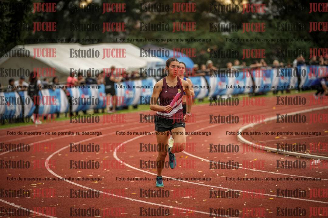 Fotos de las postas 4x400 m llanos de mujeres