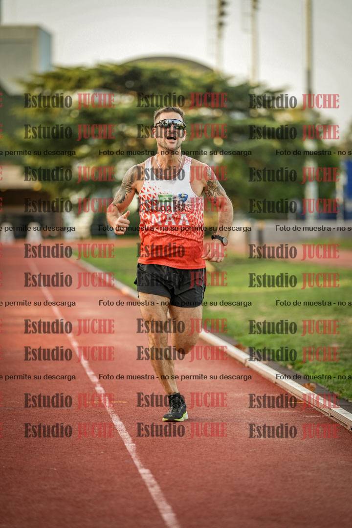 Fotos de los 3000 m llanos de varones