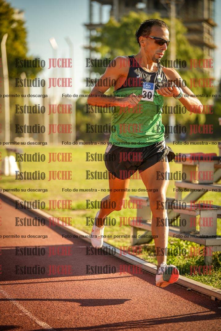 Fotos de los 3000 m llanos de varones