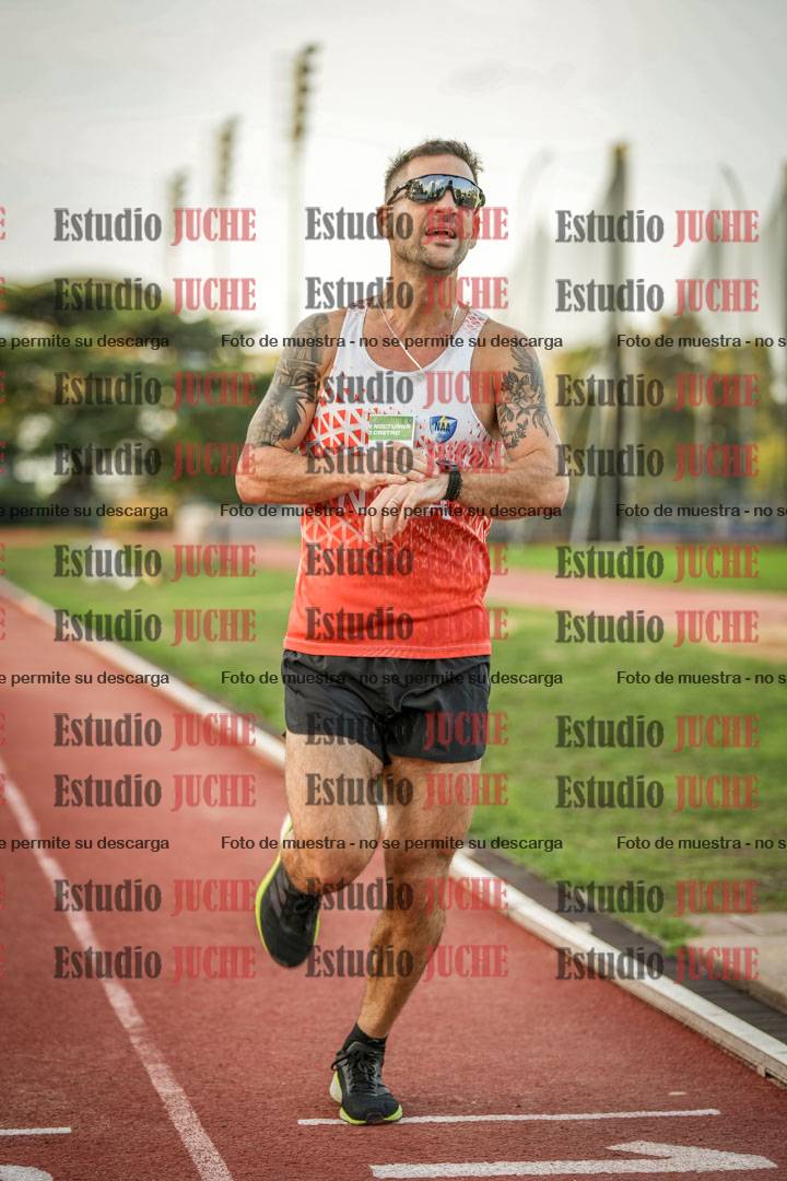 Fotos de los 3000 m llanos de varones
