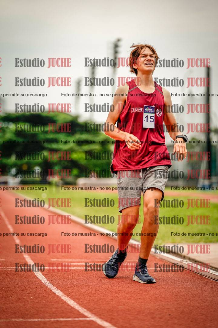 Fotos de los 800 m de varones