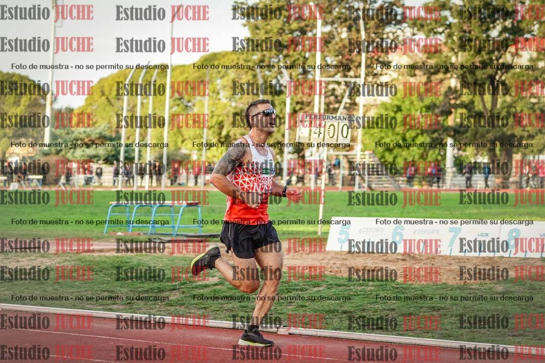 Fotos de los 3000 m llanos de varones
