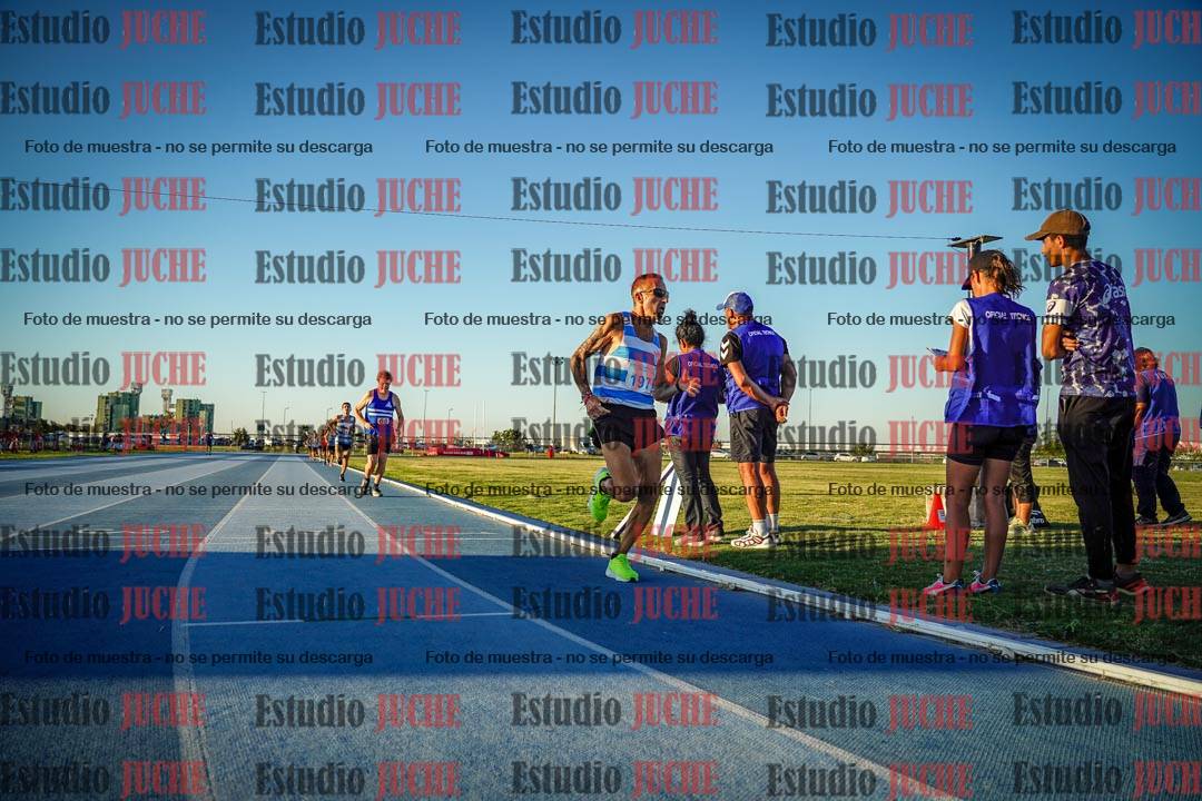 Fotos de los 1500 m llanos de varones