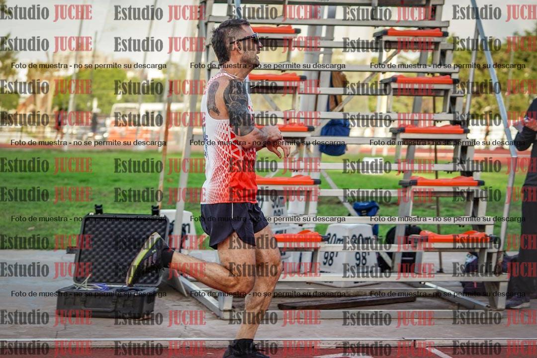 Fotos de los 3000 m llanos de varones