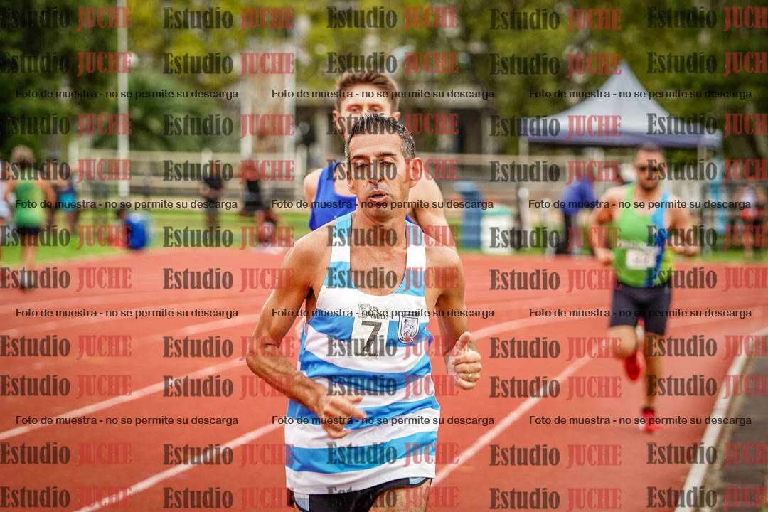 Fotos de los 3000 m llanos de varones