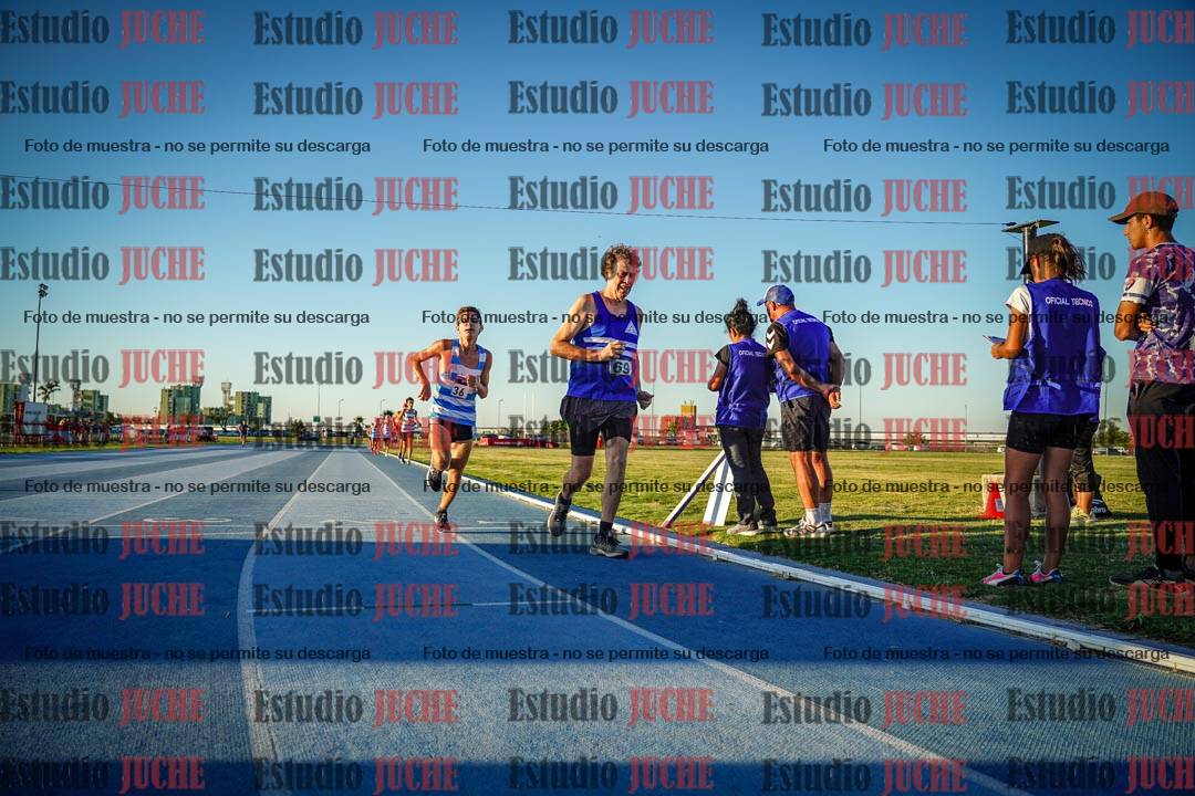 Fotos de los 1500 m llanos de varones