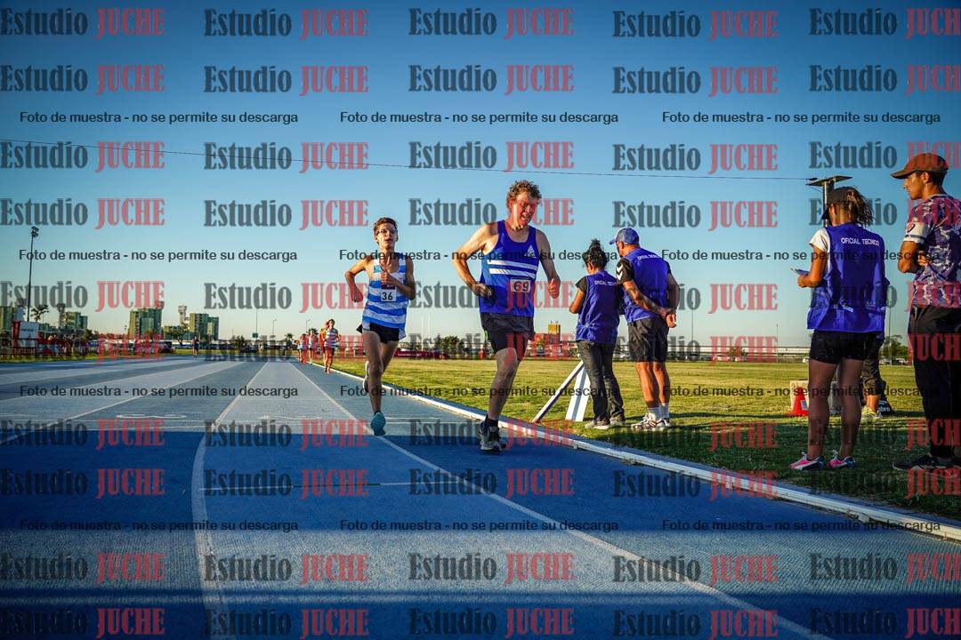 Fotos de los 1500 m llanos de varones