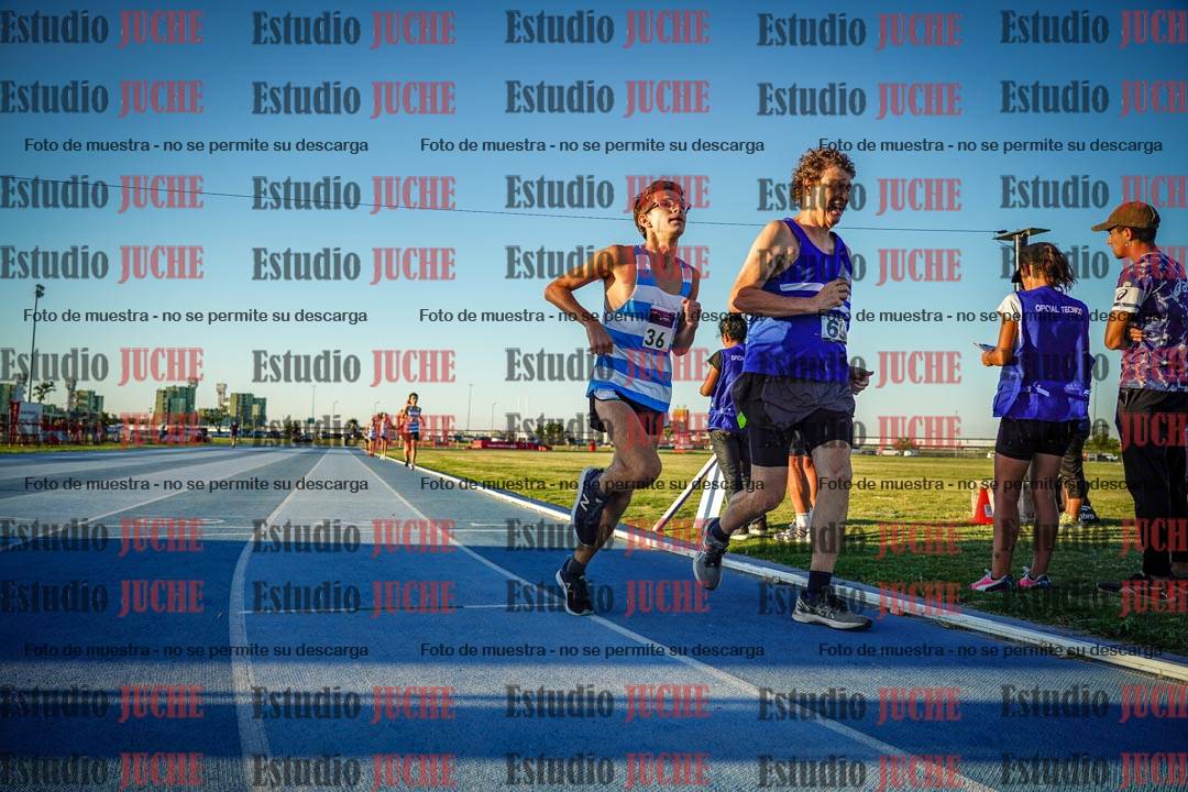 Fotos de los 1500 m llanos de varones