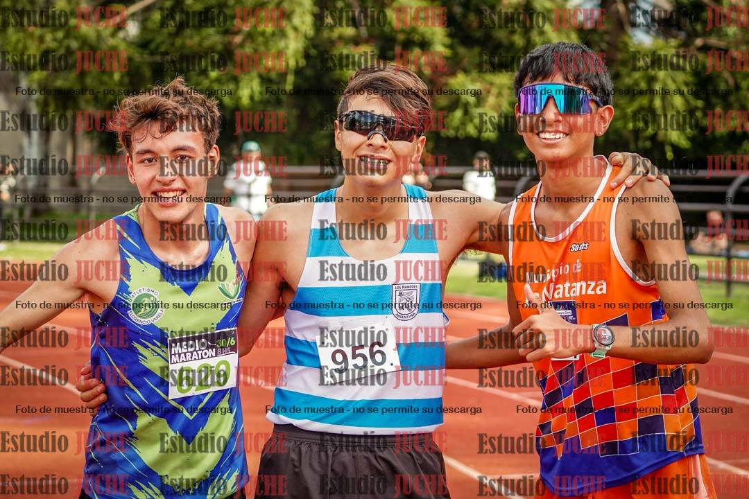 Fotos de algunos podios y extras