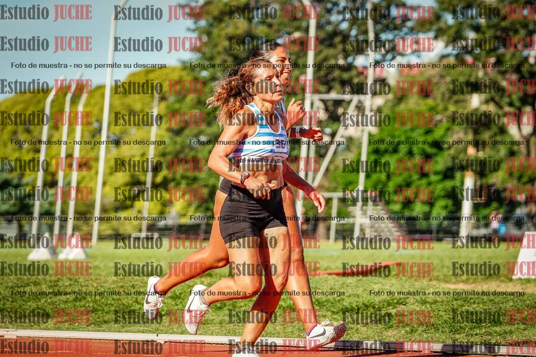Fotos de los 1500 m llanos de mujeres