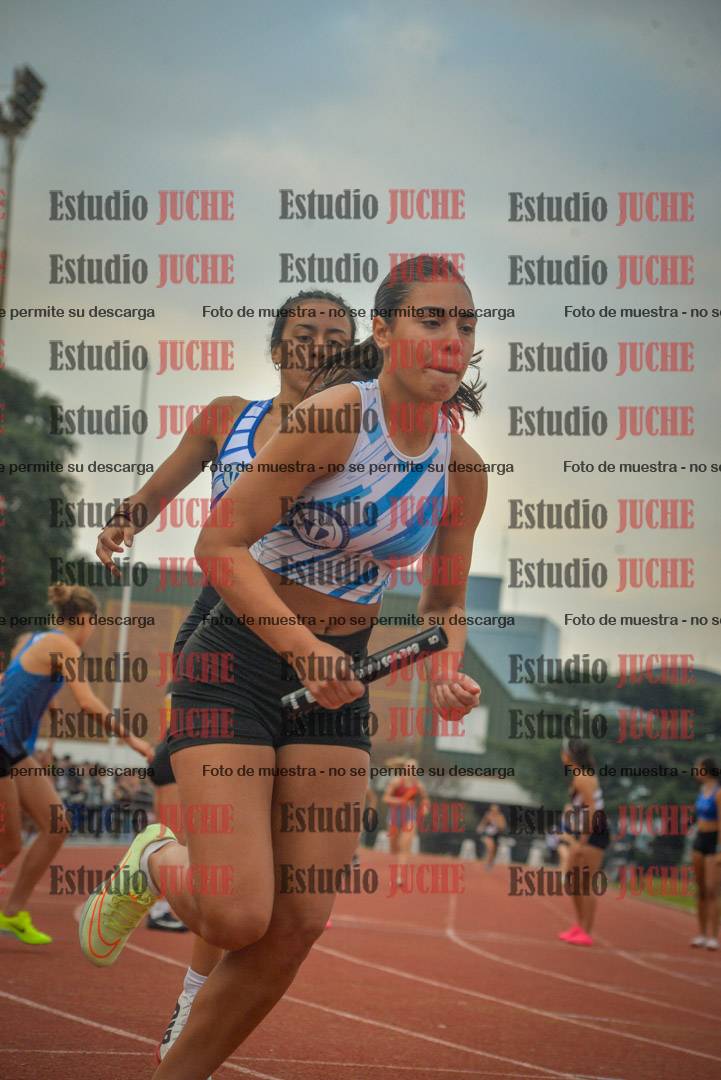 Fotos de las postas 4x400 m llanos de mujeres