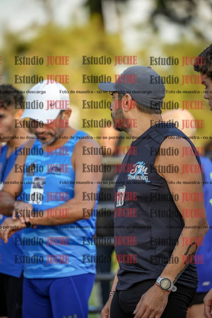 Fotos de los 3000 m llanos de varones