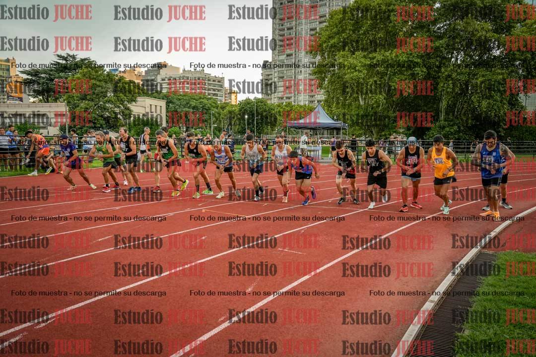 Fotos de los 1500 m llanos de varones